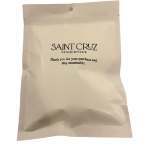 White packaging with Saint Cruz logo.